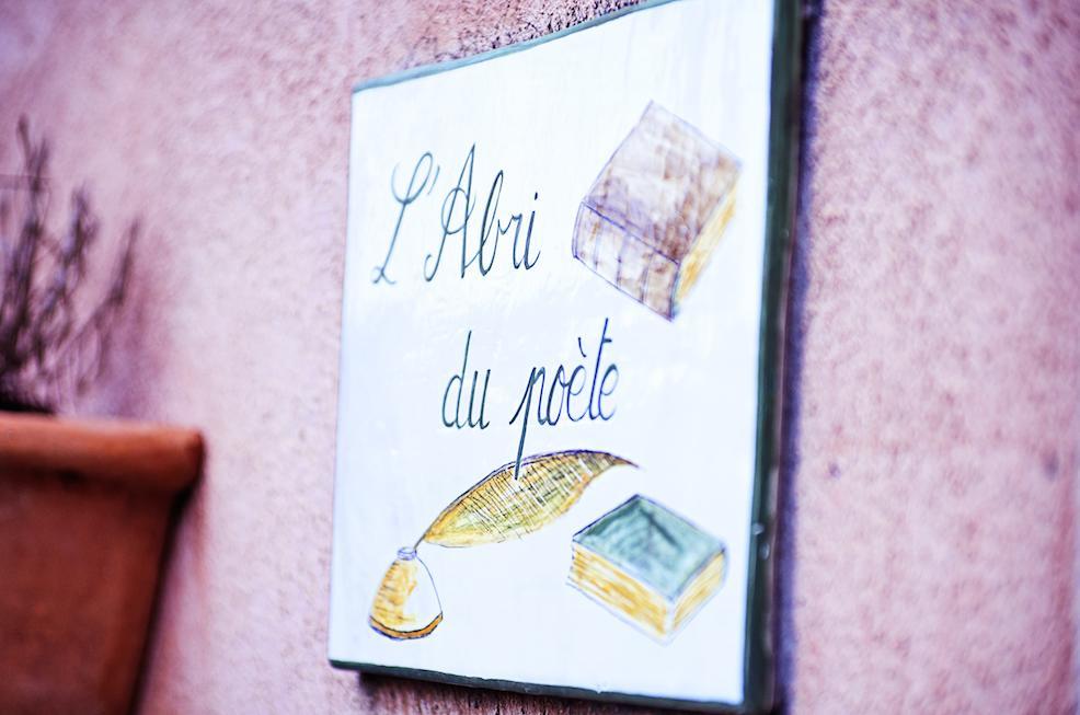 L'Abri Du Poete Panzió Besse-sur-Issole Kültér fotó