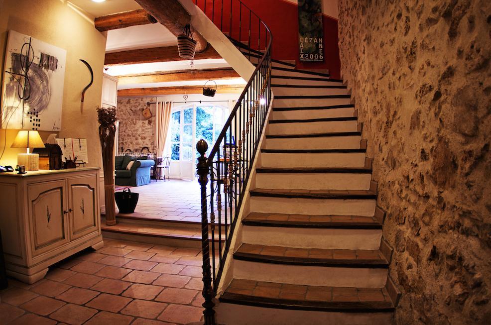 L'Abri Du Poete Panzió Besse-sur-Issole Kültér fotó